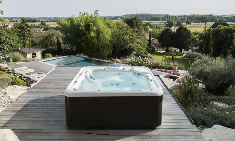 Spa portable  Spa en haut de la colline