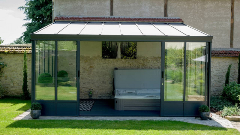 Spa portable / Atelier spa : spa portable veranda abri bien etre esprit piscine02